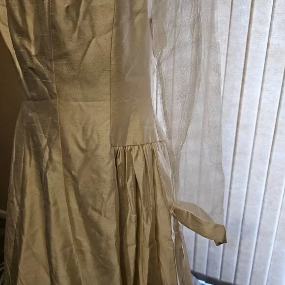 Peter Langer Beige Satin Wedding Dress 10/12 - Picture 3 of 11